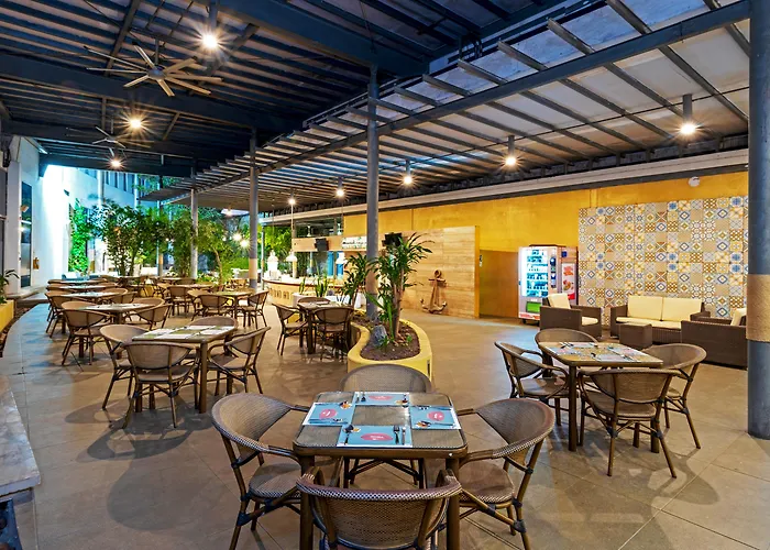 Pop Art Hotel Clc Mamonal Cartagena